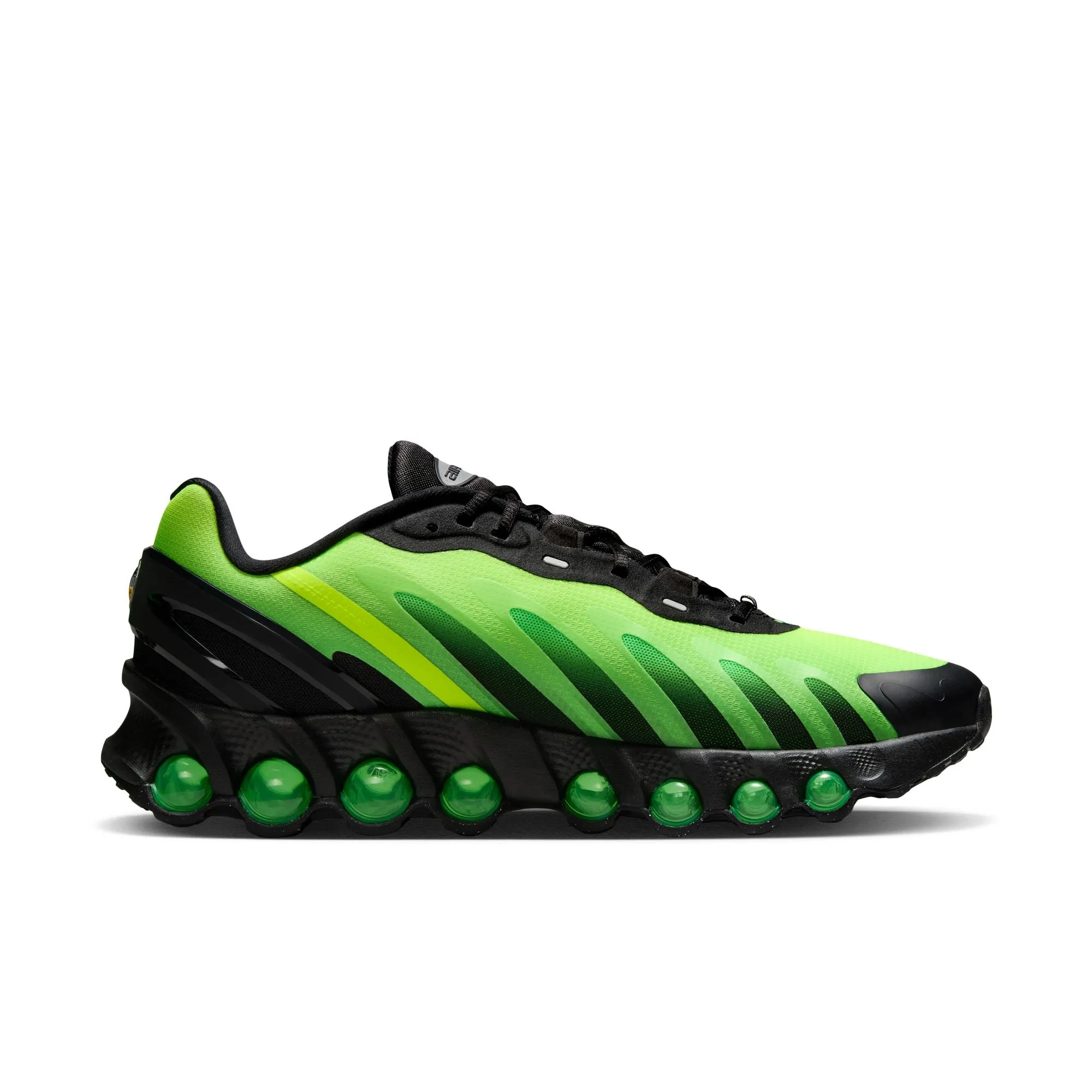 Nike Air Max Dn8 BLACK/BLACK-GREEN STRIKE-VOLT HQ4681-010